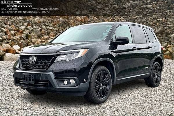 Honda Passport with VIN: 5FNYF8H20KB016578