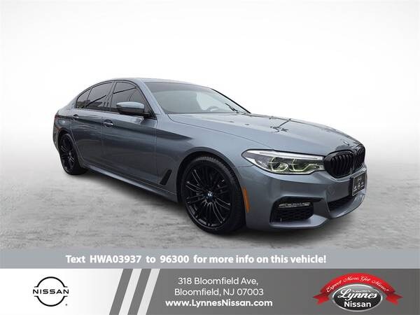 BMW 5 Series with VIN: WBAJE7C3XHWA03937