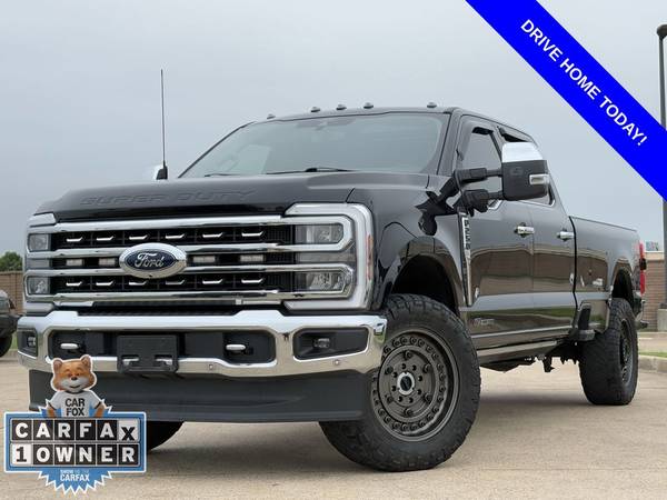 Ford F-250 Super Duty with VIN: 1FT8W2BT8RED53817