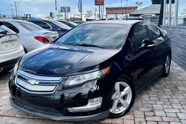 2013 Chevrolet Volt Base Plug-In Hybrid Hatchback