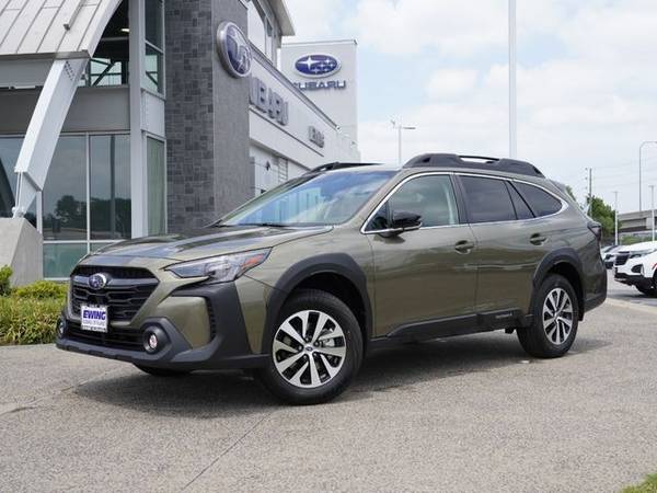 Subaru Outback with VIN: 4S4BTADC2S3243008