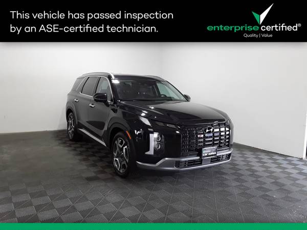 Hyundai Palisade with VIN: KM8R5DGE5RU724575