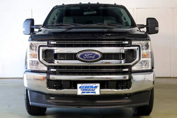 Ford F-250 Super Duty with VIN: 1FT8W2BT6NED76751