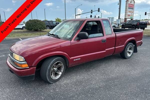 2003 Chevrolet S-10 LS  Extended Cab