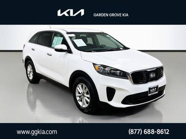 Kia Sorento with VIN: 5XYPG4A50LG680329