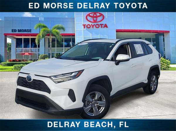Toyota RAV4 Hybrid with VIN: JTMRWRFV3ND565145