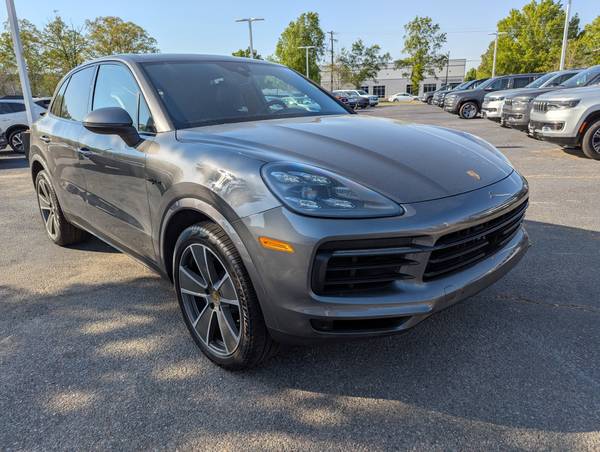 Porsche Cayenne with VIN: WP1AE2AY6LDA22974