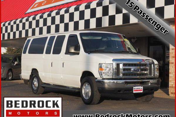 2013 Ford E-Series Wagon E-350 Super Duty XLT