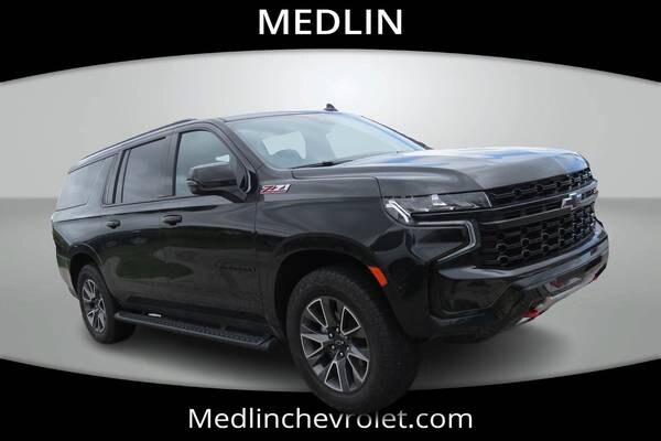 Chevrolet Suburban with VIN: 1GNSKDKL7RR401014