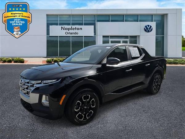 Hyundai Santa Cruz with VIN: 5NTJB4AE7NH013937