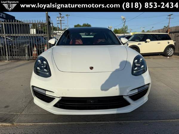 Porsche Panamera with VIN: WP0AF2A78KL145489
