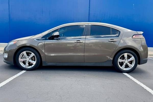 2014 Chevrolet Volt Base