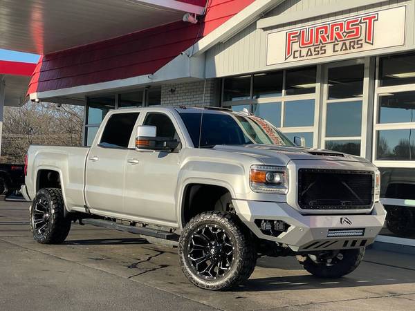 GMC Sierra 2500HD with VIN: 1GT12UEY1HF179873