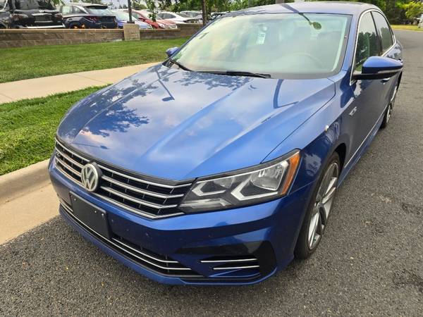 Volkswagen Passat with VIN: 1VWDT7A35HC063869