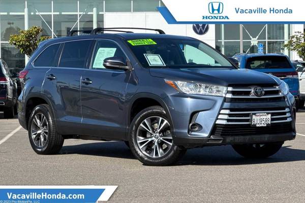 Toyota Highlander with VIN: 5TDZZRFH6KS315299