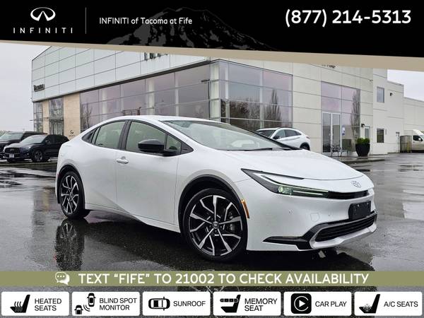 Toyota Prius Prime with VIN: JTDACACU1P3001277
