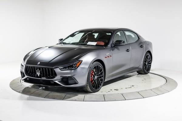 2022 Maserati Ghibli Trofeo