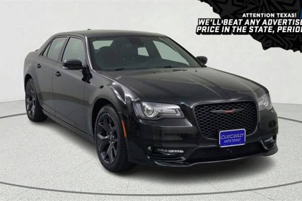 2022 Chrysler 300 S