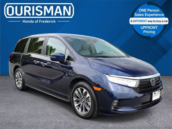 Honda Odyssey with VIN: 5FNRL6H64PB059672