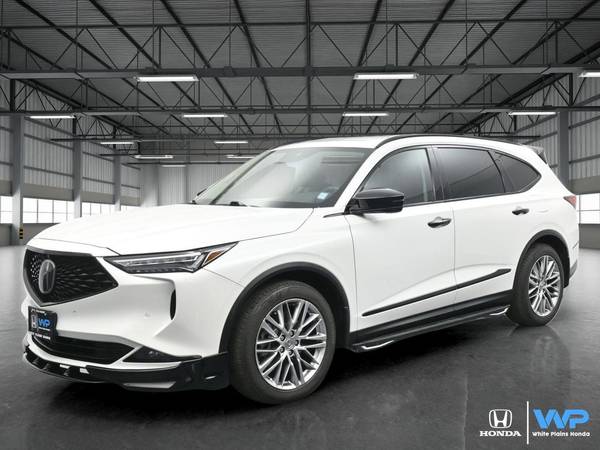 Acura MDX with VIN: 5J8YE1H85PL030805