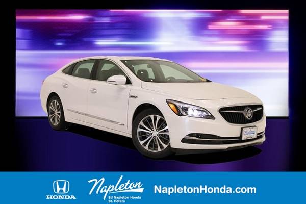 Buick LaCrosse with VIN: 1G4ZP5SS0JU144359