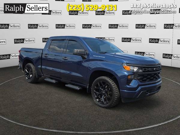 Chevrolet Silverado 1500 with VIN: 1GCPDBEKXNZ518242