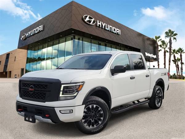 Nissan Titan with VIN: 1N6AA1ED0MN516156