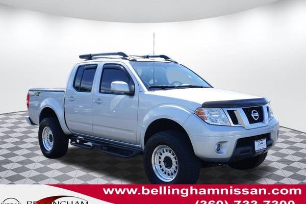 2015 Nissan Frontier PRO-4X  Crew Cab