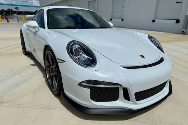 2015 Porsche 911 GT3 Coupe