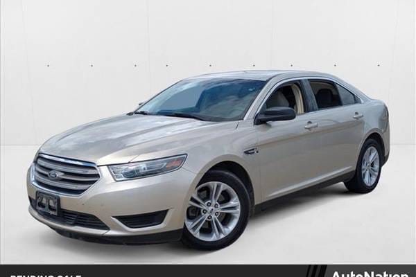 2018 Ford Taurus SE