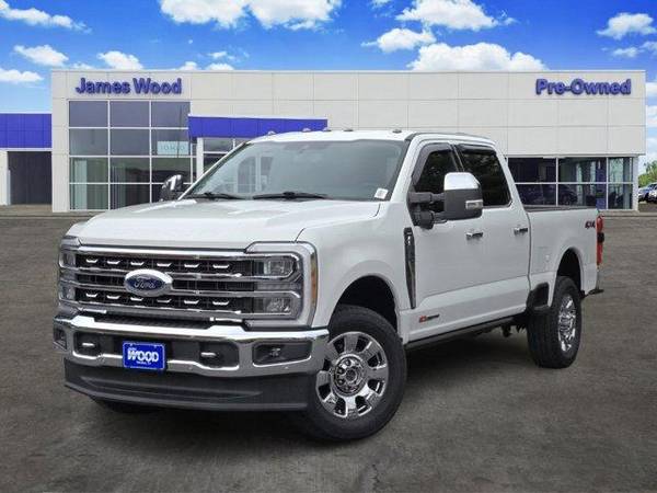 Ford F-350 Super Duty with VIN: 1FT8W3BM6PEC99493