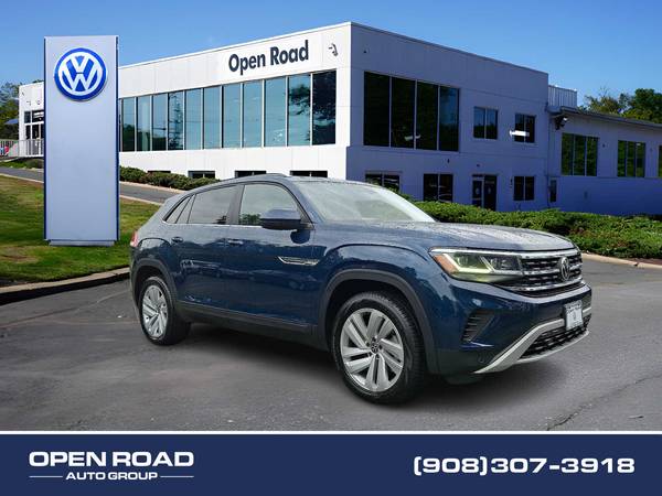 Volkswagen Atlas Cross Sport with VIN: 1V2KC2CA0MC207734