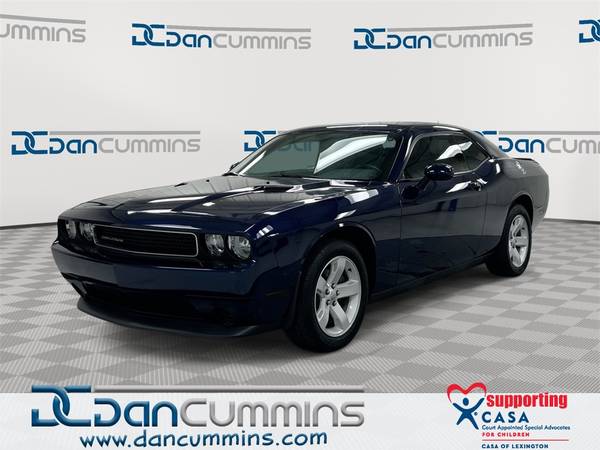 Dodge Challenger with VIN: 2C3CDYAG8EH251688