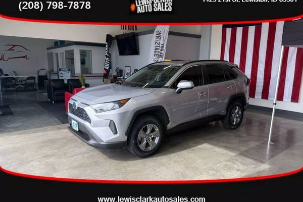 2022 Toyota RAV4 Hybrid LE