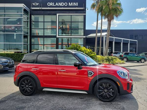 MINI Countryman with VIN: WMZ53BR09R3R53619