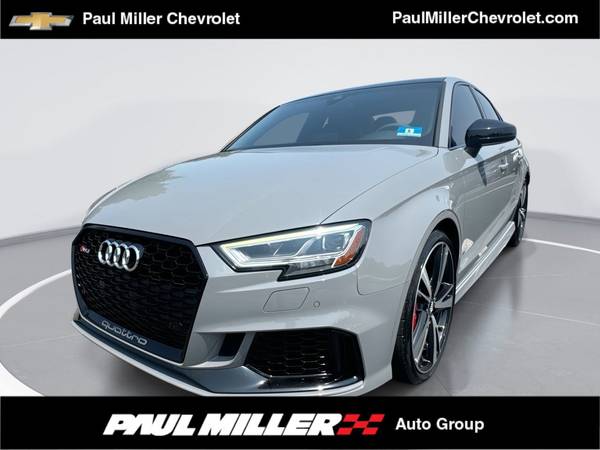 Audi RS 3 with VIN: WUABWGFF0LA904993