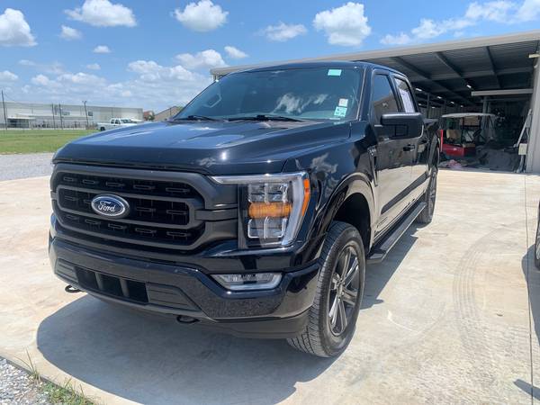 Ford F-150 with VIN: 1FTFW1ED3PFC74312