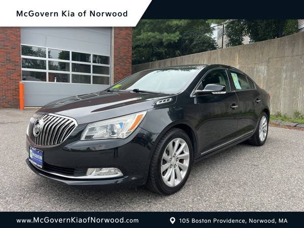 Buick LaCrosse with VIN: 1G4GB5G39FF225931