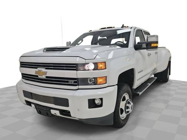 Chevrolet Silverado 3500HD with VIN: 1GC4K0EY7JF124873
