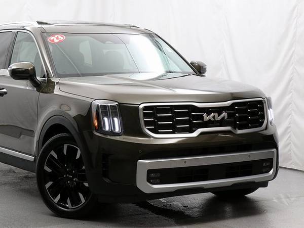 Kia Telluride with VIN: 5XYP5DGC5PG383994