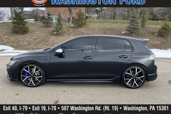 New 2024 Volkswagen Golf GTI 2.0T SE 4D Hatchback in Harrisburg