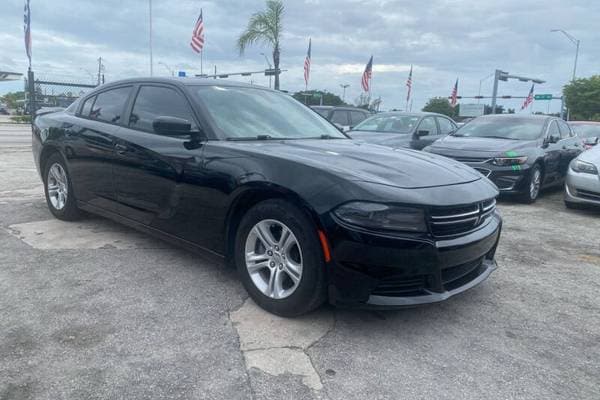 2016 Dodge Charger SE