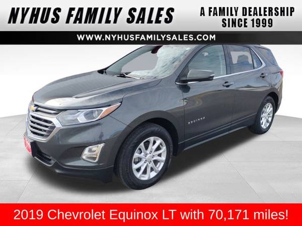 Chevrolet Equinox with VIN: 2GNAXUEV5K6121197