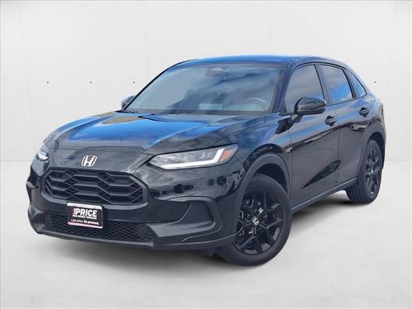 Honda HR-V with VIN: 3CZRZ1H53PM716377