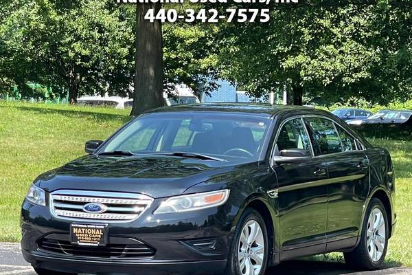 2011 Ford Taurus SEL