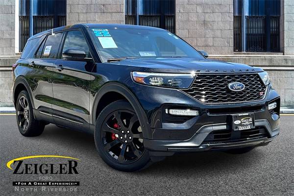 Ford Explorer with VIN: 1FM5K8GC2NGA65120