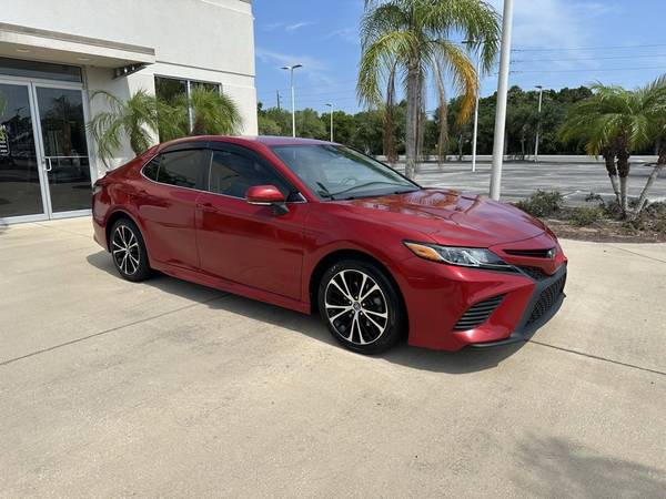 Toyota Camry with VIN: 4T1B11HK4KU233145