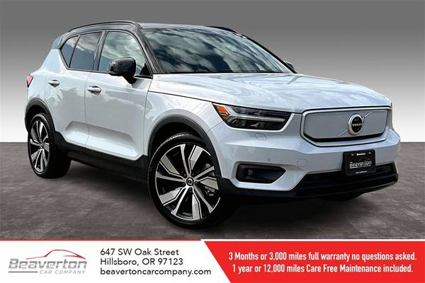 Volvo XC40 Recharge with VIN: YV4ED3URXM2527703