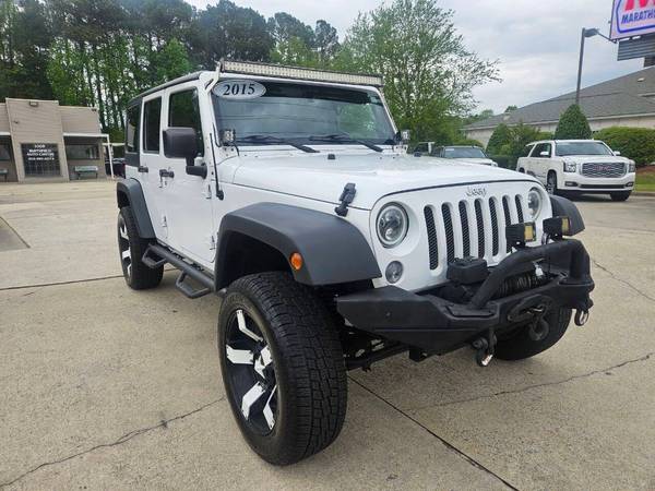 Jeep Wrangler with VIN: 1C4BJWDG2FL585249