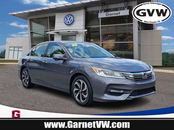Honda Accord with VIN: 1HGCR2F81GA054831